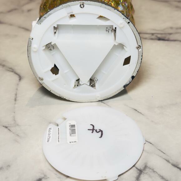 Swirling Water Globe Bath & Body Works 10" Pineapple Pedestal Candle Holder Worx - Picture 6 of 11